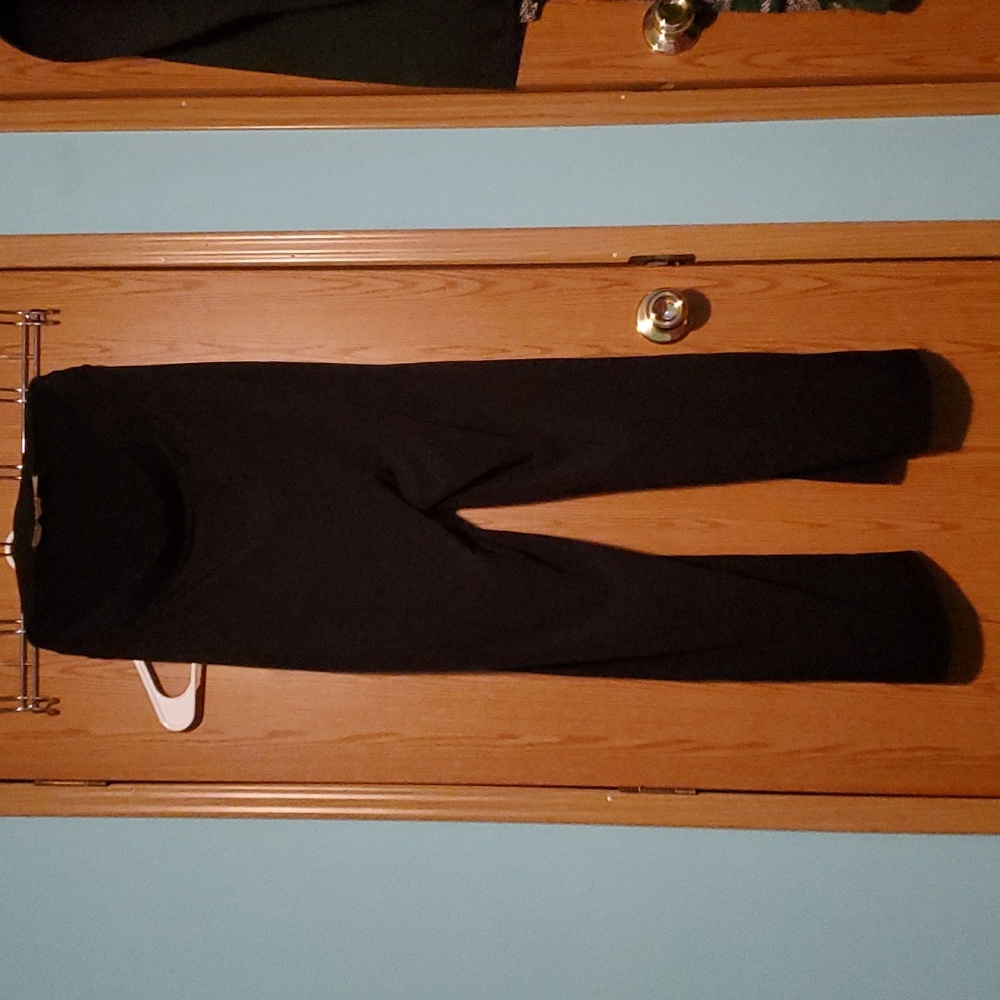 Notations woman black stretchy dress pants. Size 1x